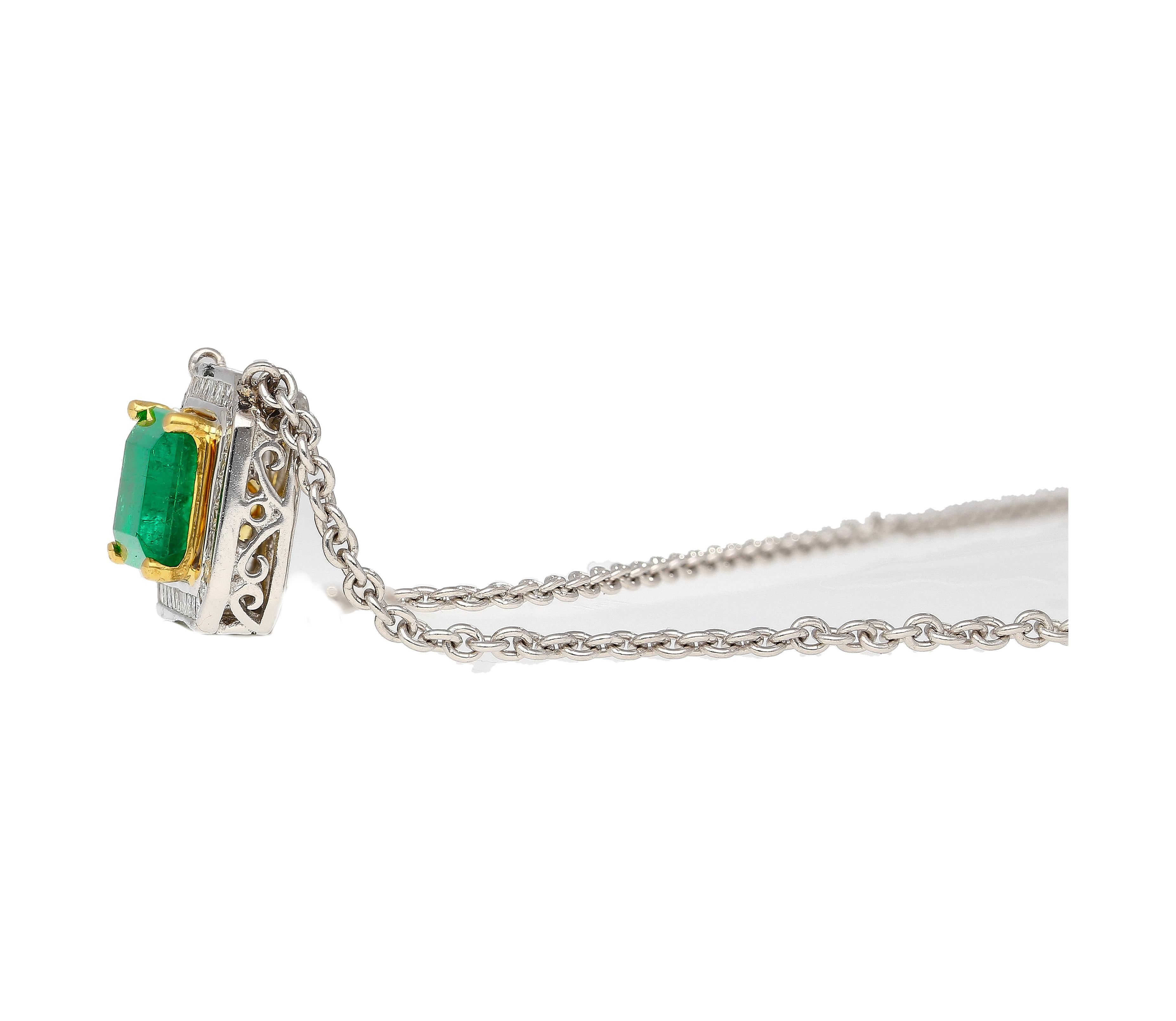 2.66 Carat Vivid Green Minor Oil Muzo Mine Colombian Emerald Floating Necklace Neuf - En vente à Miami, FL