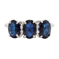 2.66 Carats Natural Sapphire and Diamond 14k Solid White Gold Ring