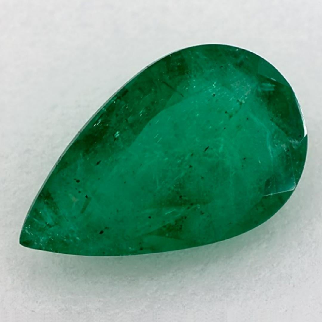 Taille poire 2.66 Ct Emerald Pear Loose Gemstone (pierre précieuse en vrac) en vente