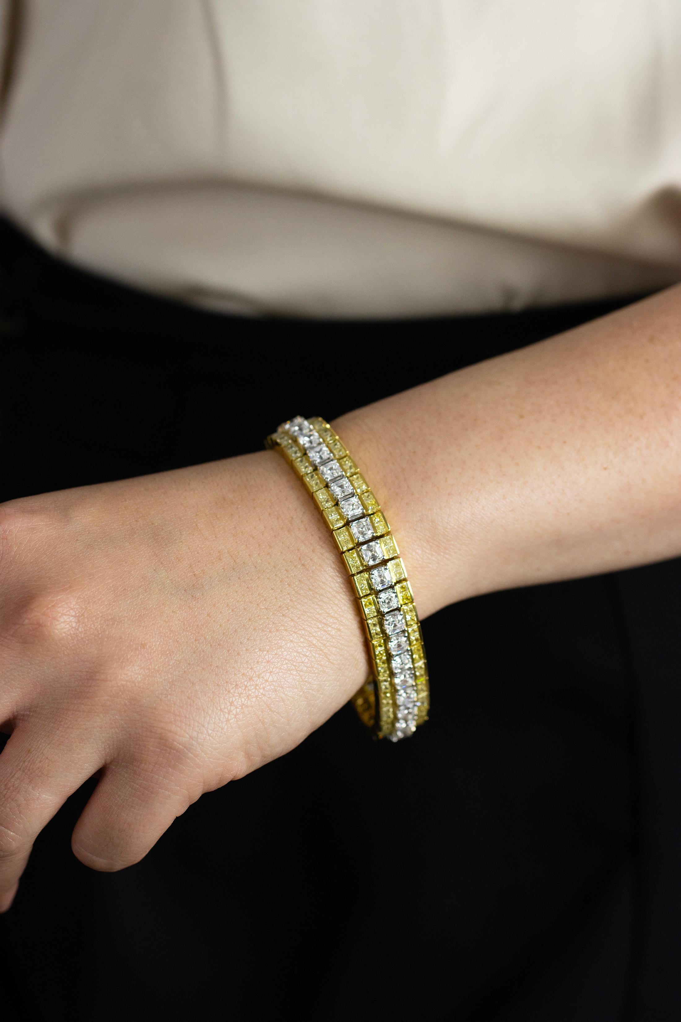 Taille mixte Bracelet mode bicolore en diamants jaunes et blancs de 26,69 carats au total en vente