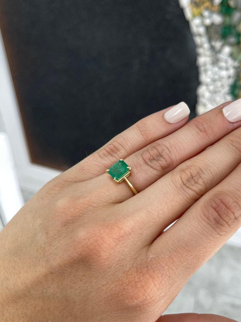 Women's 2.66ct Emerald Solitaire Engagement Ring in 14K Gold - Rich Green, Claw Prong For Sale