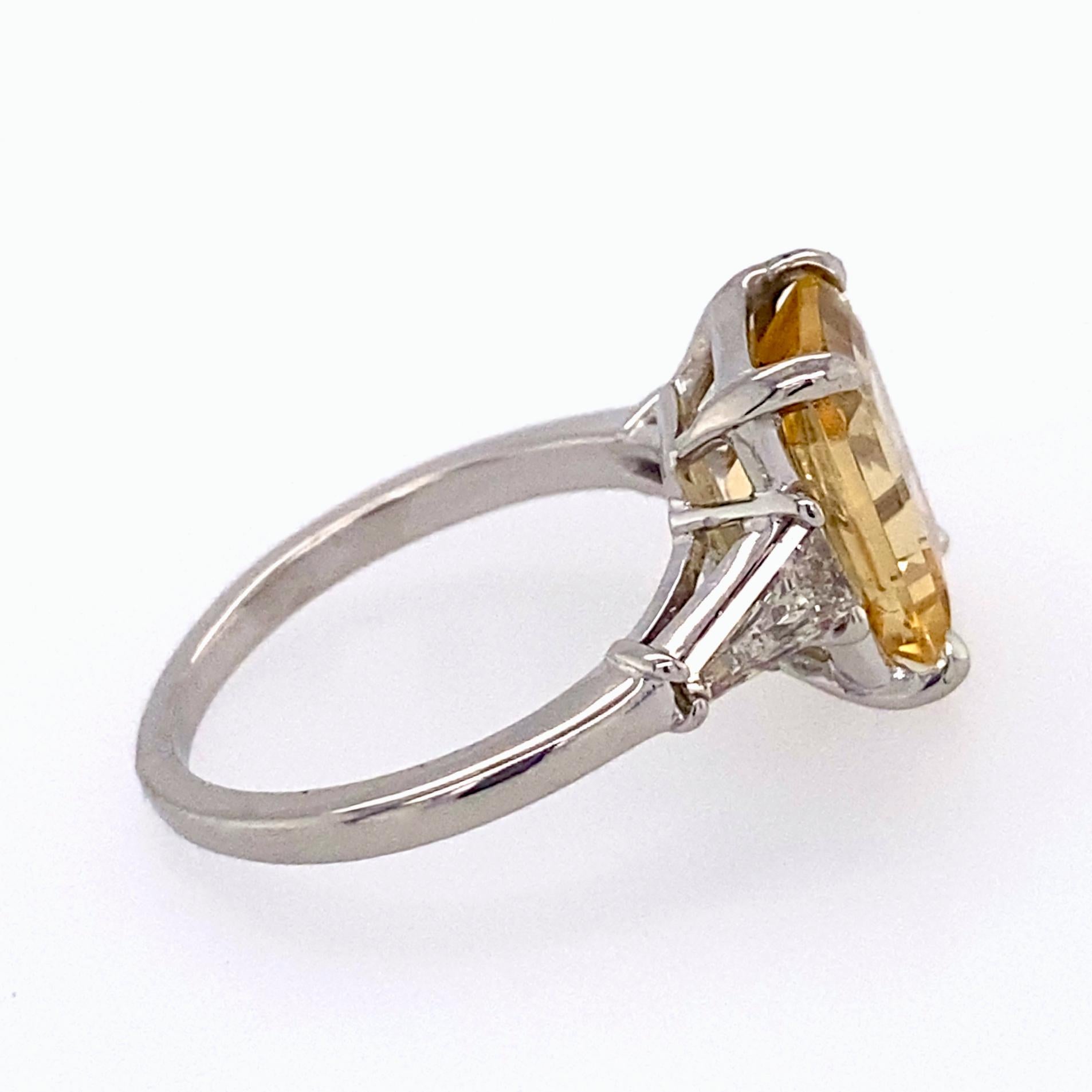 2.67 Carat Golden Beryl 'Heliodor' in Deco-Era Platinum and Diamond 3-Stone Ring In Good Condition In Sherman Oaks, CA