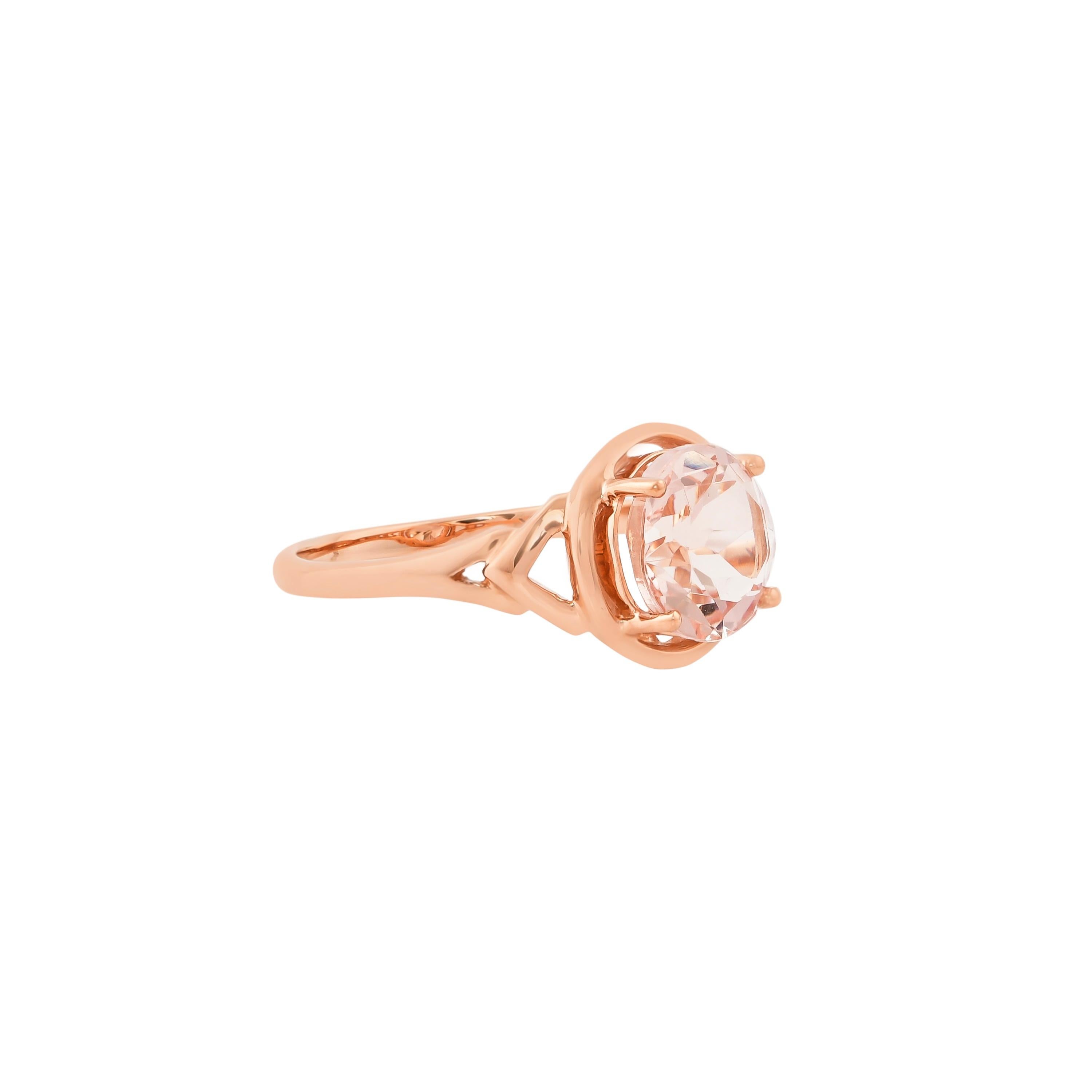 This collection features an array of magnificent morganites! Accented with diamonds these rings are made in rose gold and present a classic yet elegant look. 

Classic morganite ring in 18K rose gold. 

Morganite: 2.67 carat round shape.
Gold: