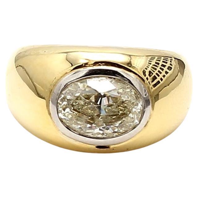 Bague de fiançailles en or jaune 18K sertie d'un chaton et d'un diamant ovale L SI2 de 2,67 carats