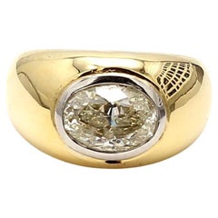 Bague de fiançailles en or jaune 18K sertie d'un chaton et d'un diamant ovale L SI2 de 2,67 carats