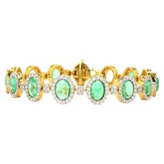 Pulsera de oro esmeralda con un diamante redondo de talla brillante de 2,67 quilates
