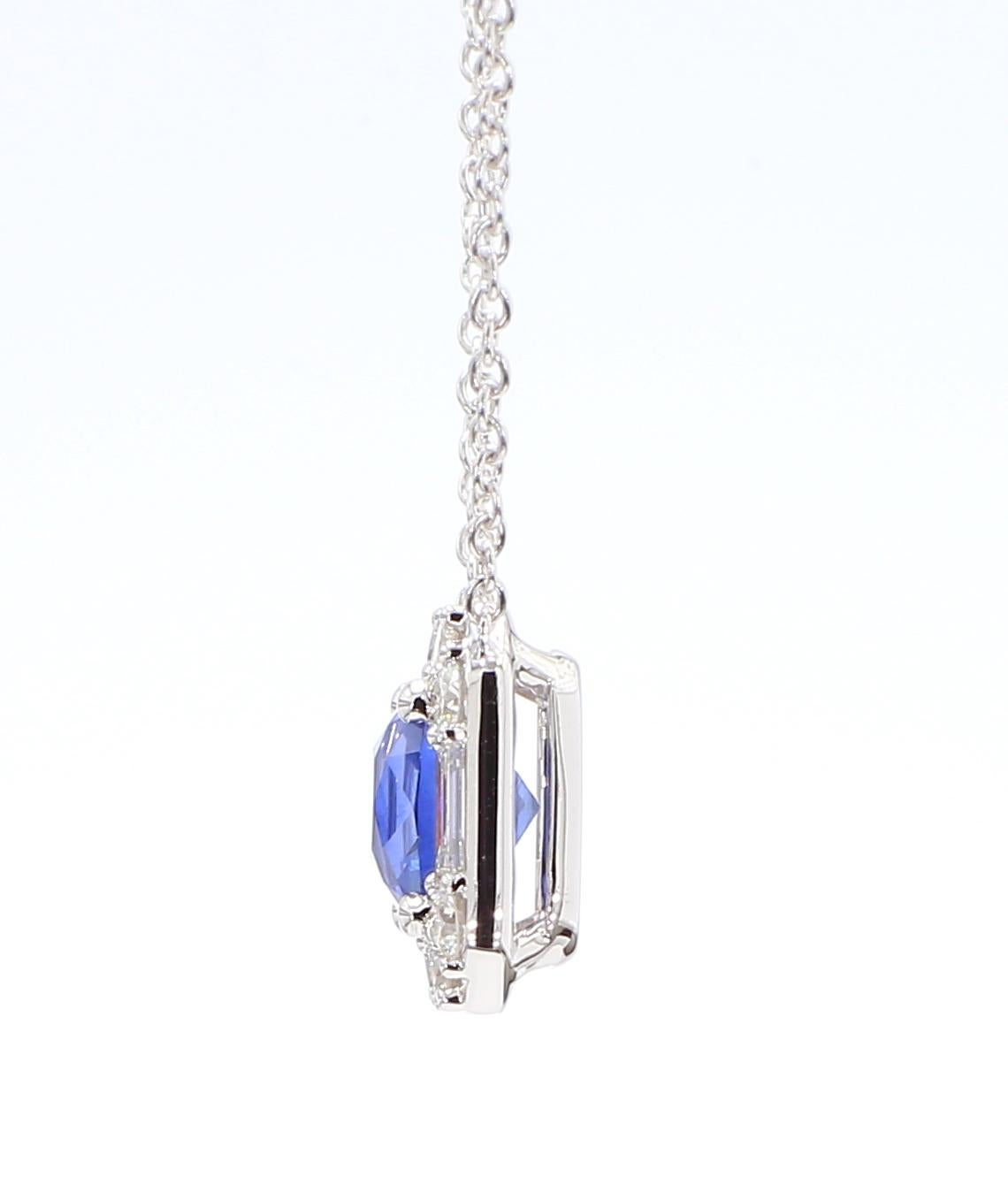 Women's 2.67 Carat Sapphire Pendant Long Cushion Cut East West GIA Certified 18K Gold For Sale