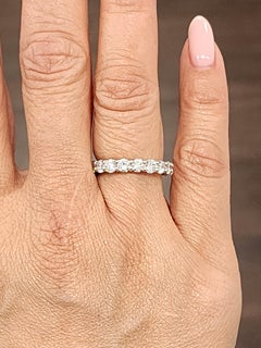 2,67 Karat runder Diamant Eternity Band, 19 Diamanten, 14k Weißgold
