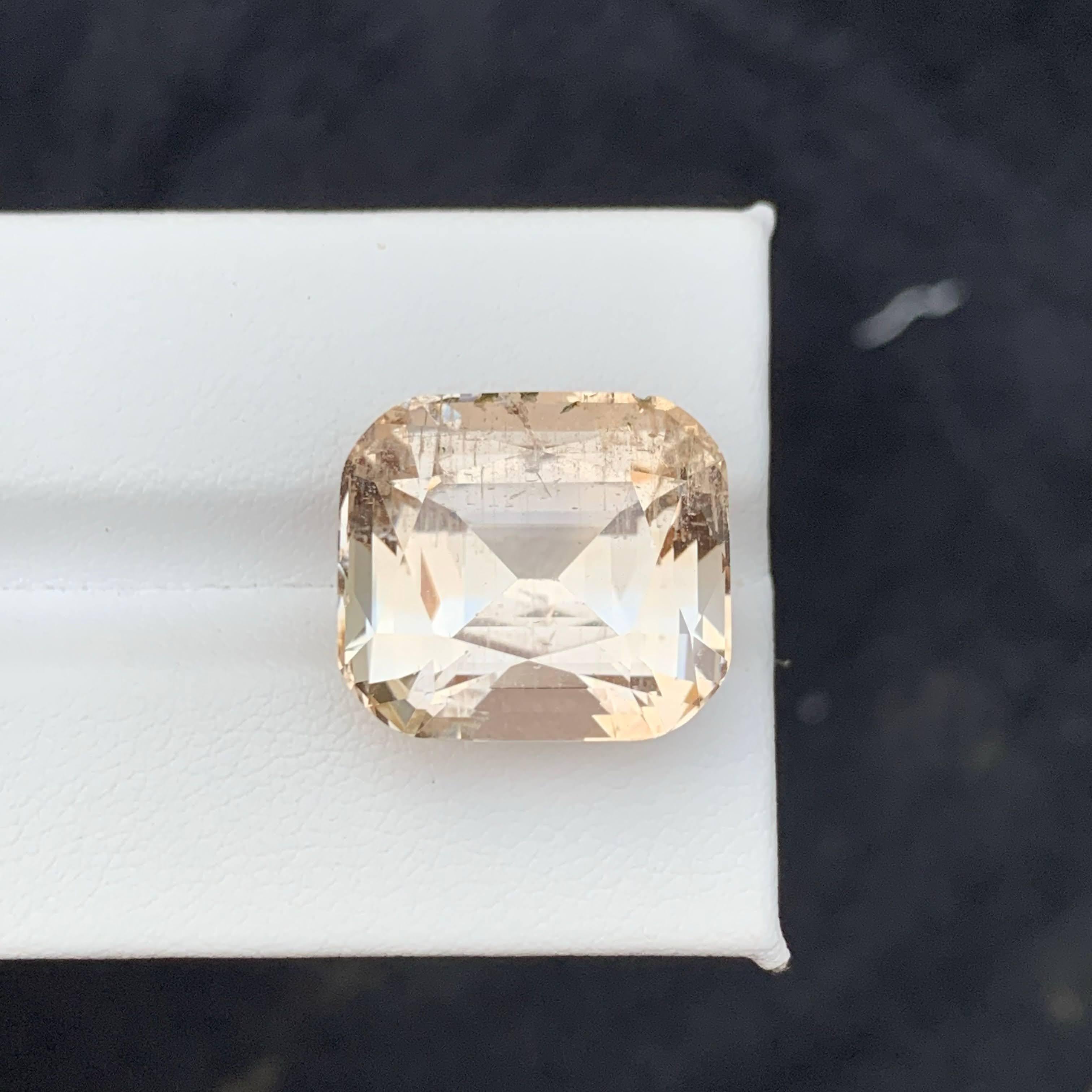 26.75 Carat Natural Loose Light Gold Topaz Stone Cushion Cut Pakistani Gemstone For Sale 4