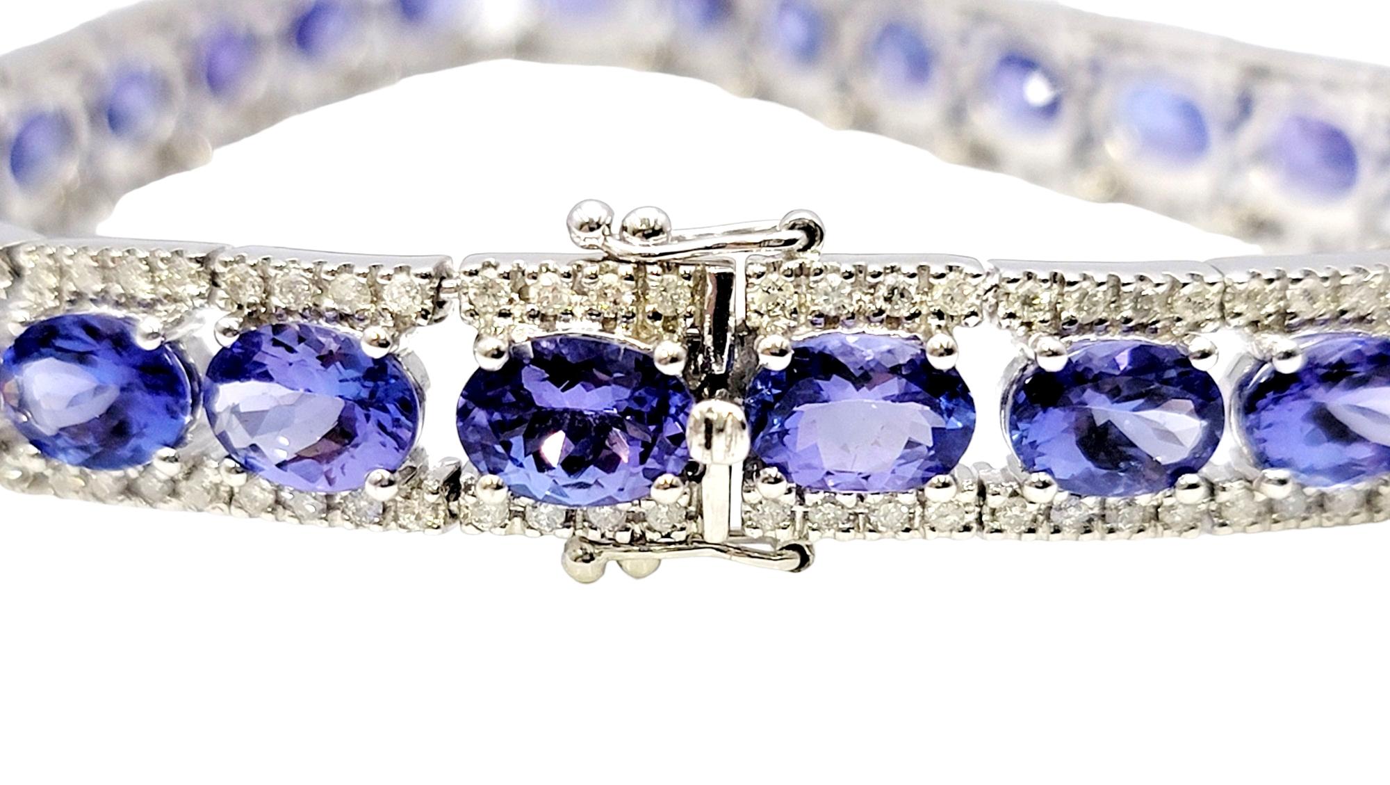 26.75 Carat Total Oval Tanzanite and Pave Diamond Line Bracelet in White Gold For Sale 2