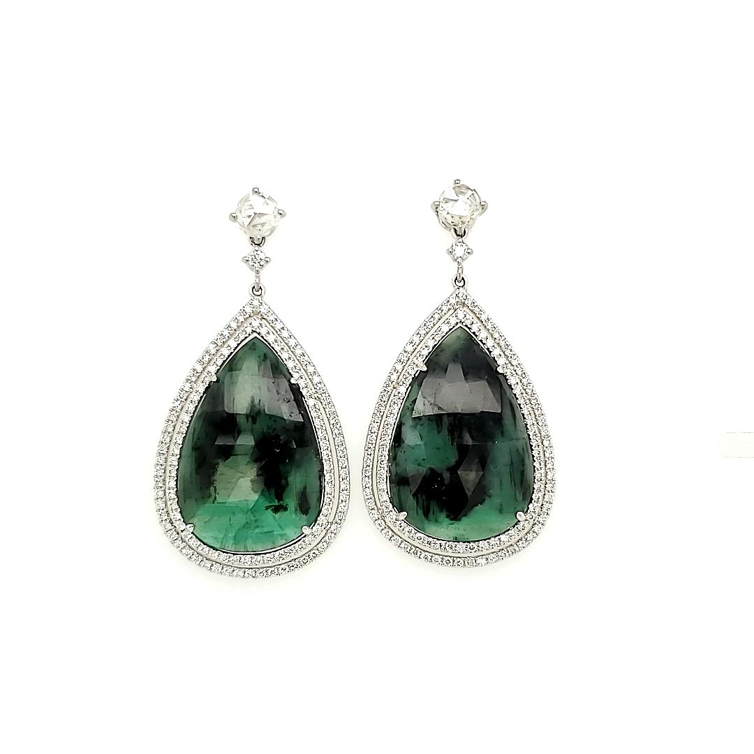 26.76 Carat Pear Shape Natural Emerald and Diamond White Gold Dangle Earrings In New Condition In Hong Kong, HK