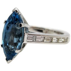 2.68 Carat Aquamarine with 0.74 Carat Diamonds 18 Karat White Gold Ring