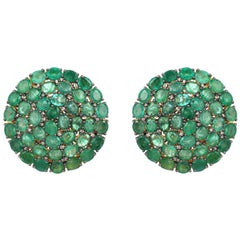 Clous d'oreilles fluides en diamants et émeraudes de 26,8 carats