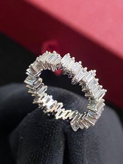 2,68 Karat F/VS1 Baguette-Diamanten, Pavé-Eternity-Ring, Unisex-Ring aus 18 Karat Weißgold