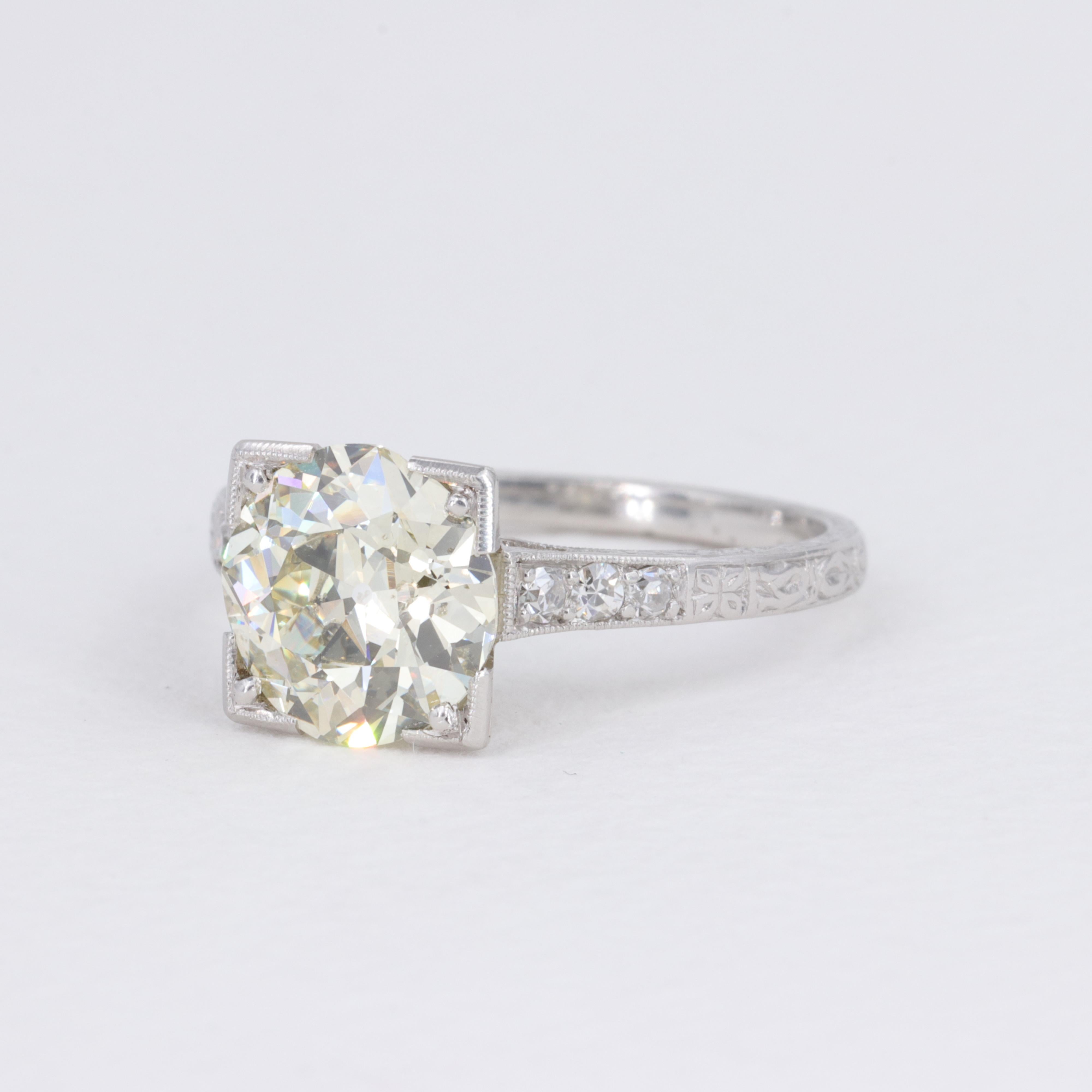 Women's or Men's 2.68 Carat GIA Old European Cut Diamond Platinum Deco Engagement Ring For Sale