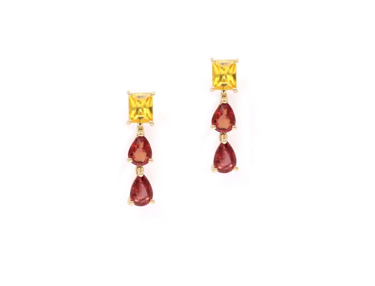 2.68 Carat Multicolor Sapphire 18 Karat Yellow Gold Drop Earrings For Sale 1