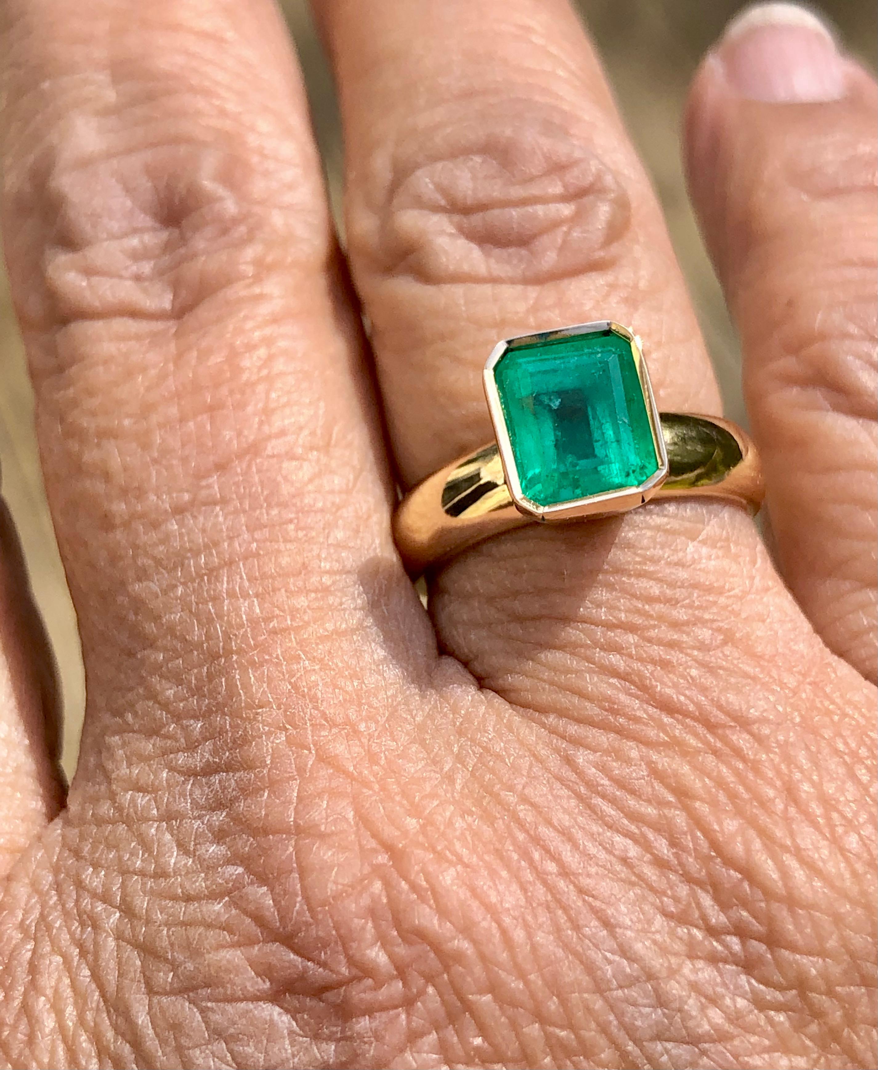 colombian emerald ring