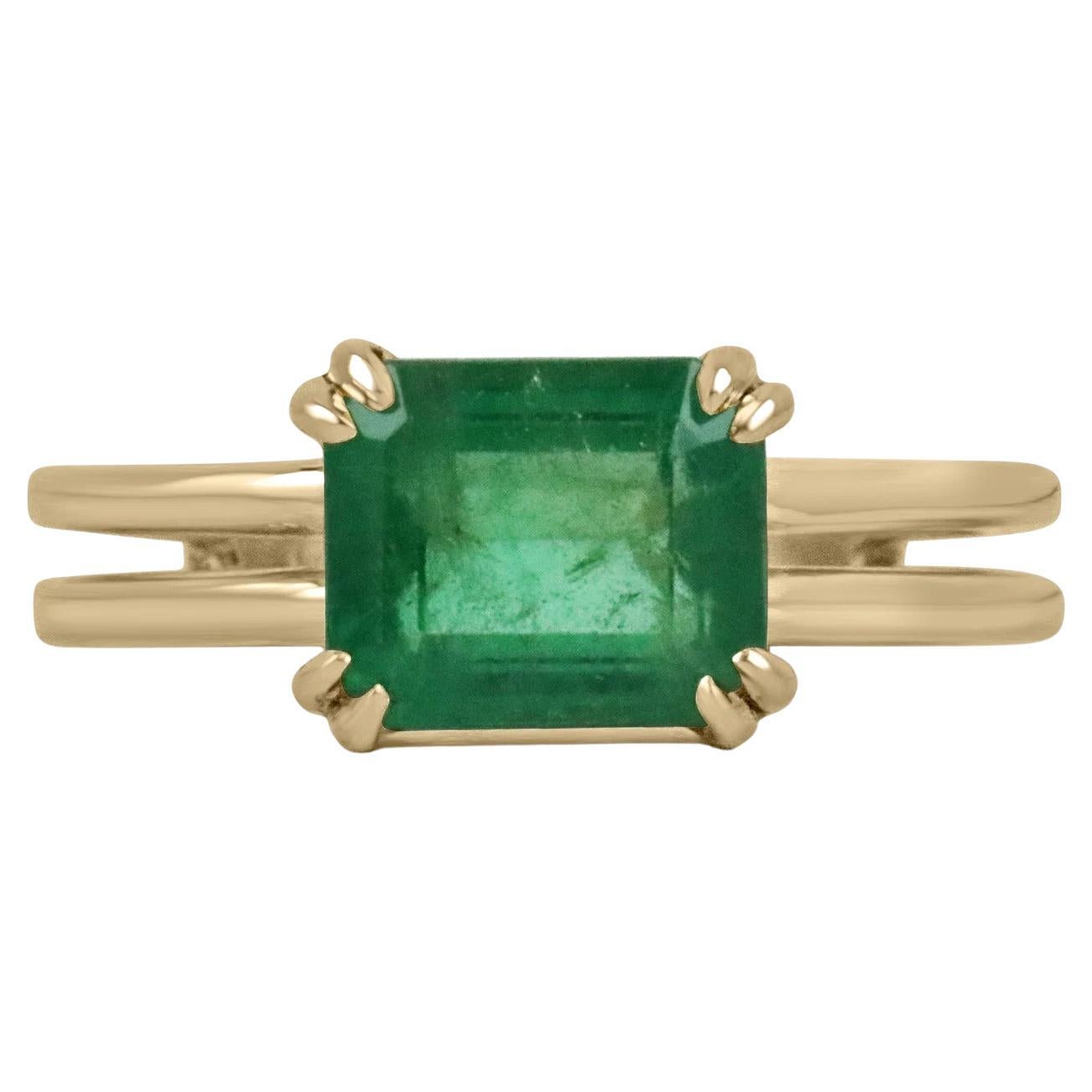 2.68 Carat Natural Emerald Medium Green Double Split Shank Ring Gold 18K For Sale