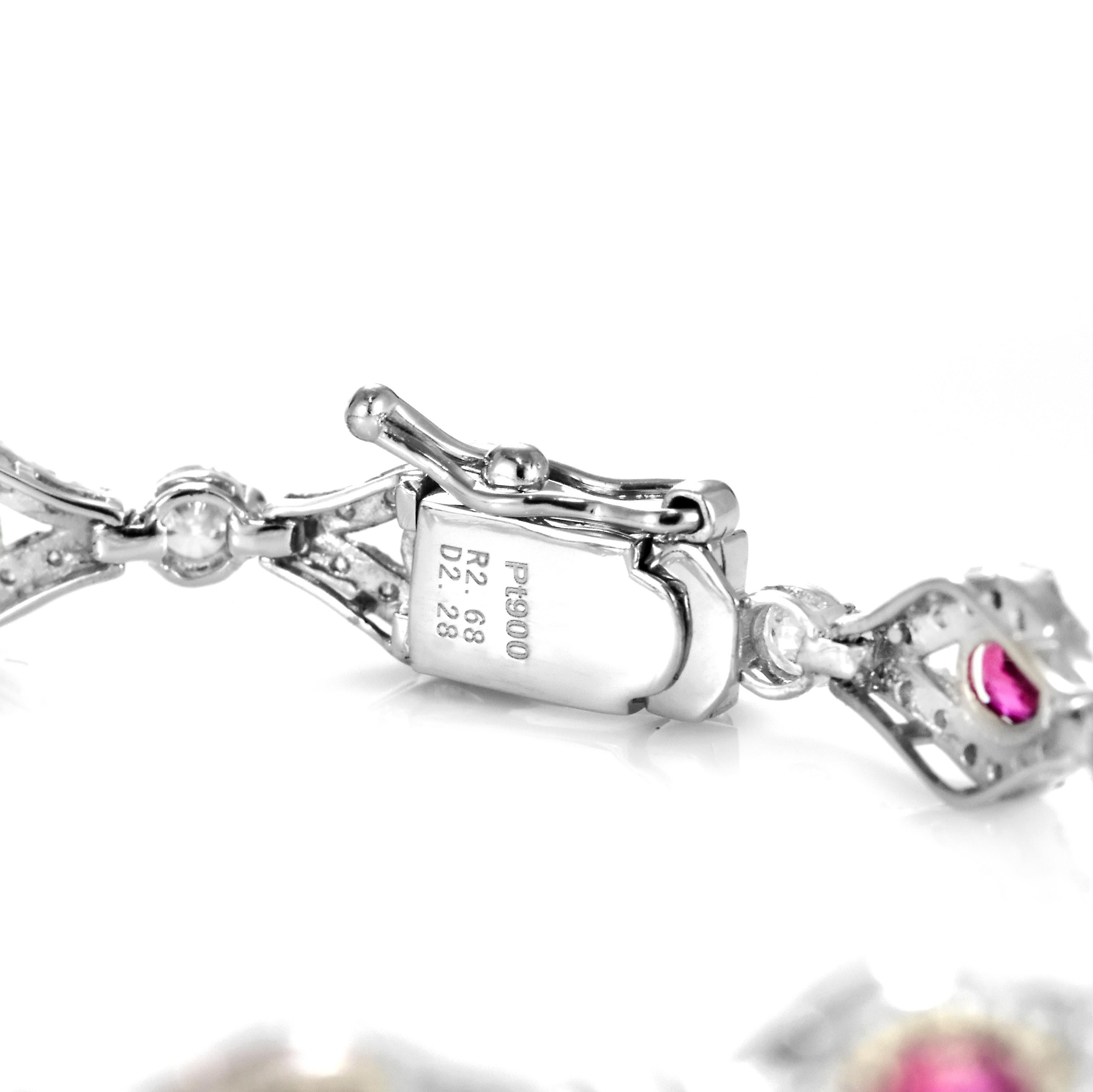 Bracelet en platine de 2.68 carats de rubis naturels non chauffés et de diamants en vente 4