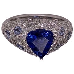 2.68 Carat Sapphire and Diamond Ring in 18 Karat White Gold