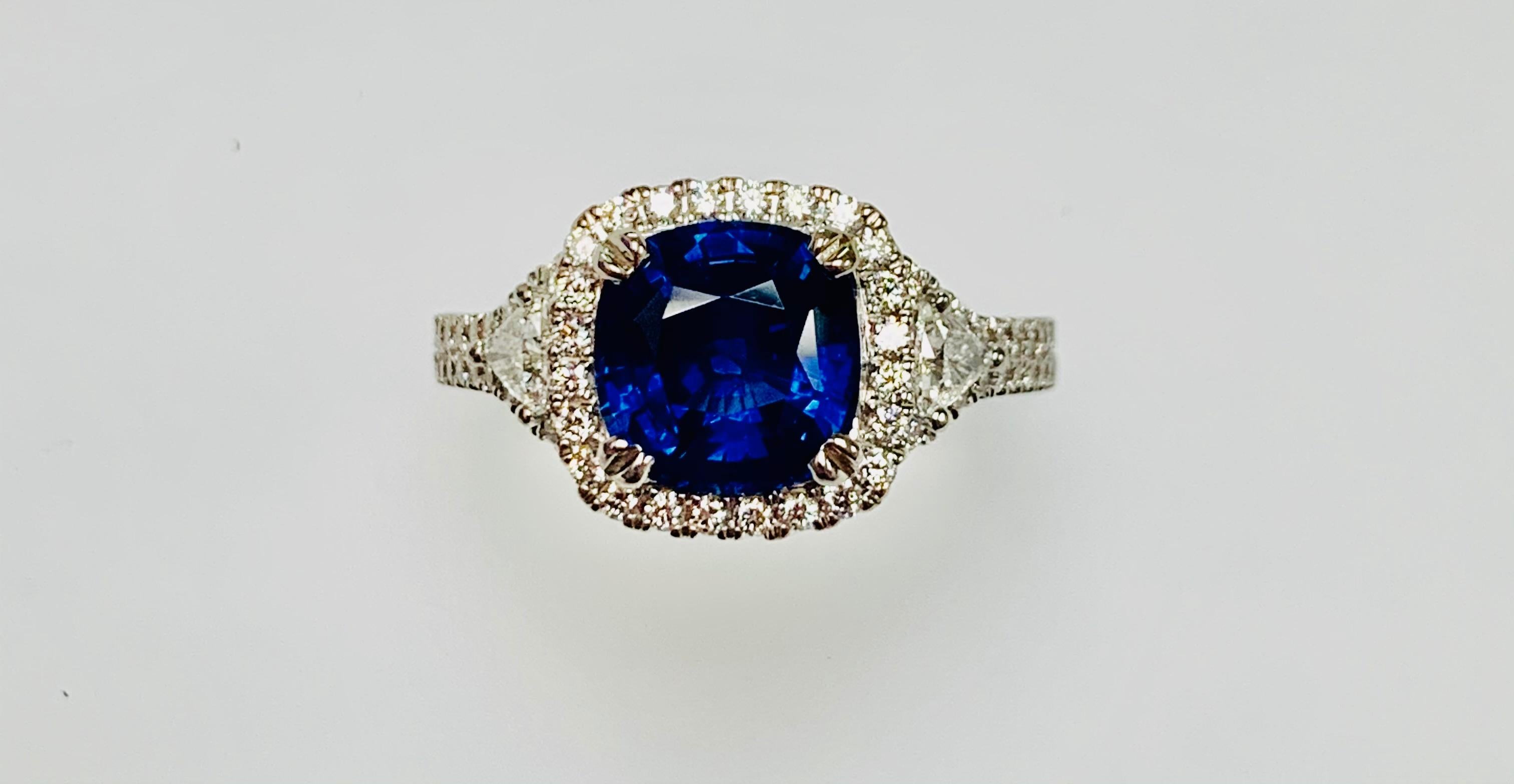 Modern 2.68 Carat Sapphire Diamond Cocktail Ring For Sale