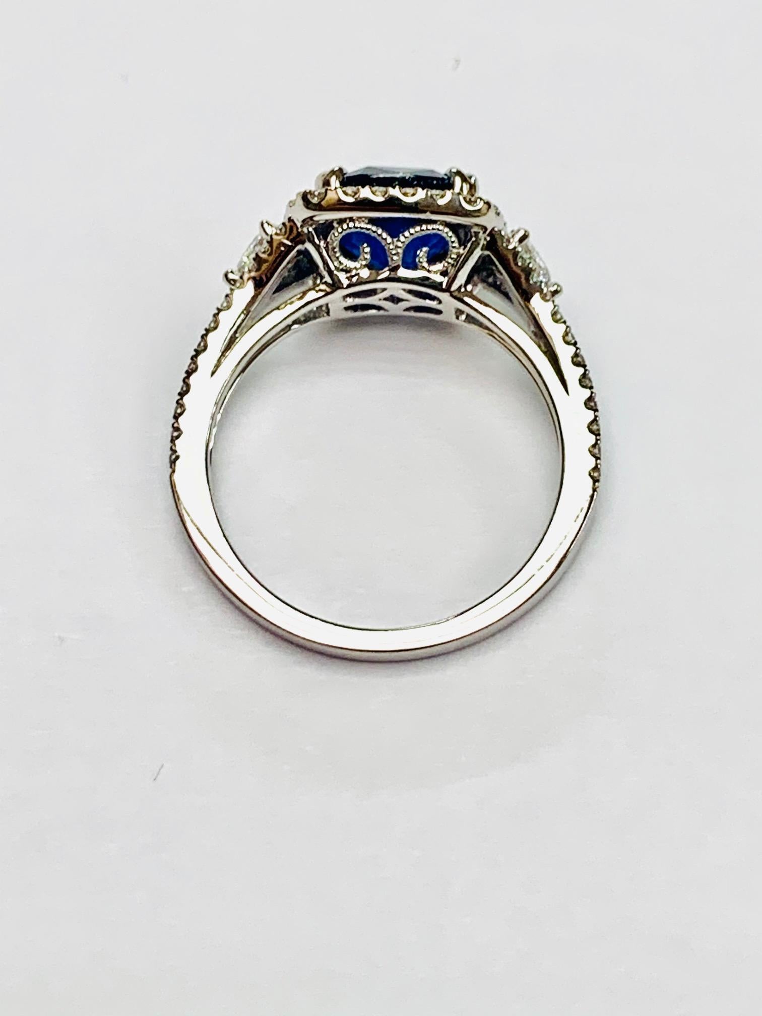 Women's 2.68 Carat Sapphire Diamond Cocktail Ring For Sale