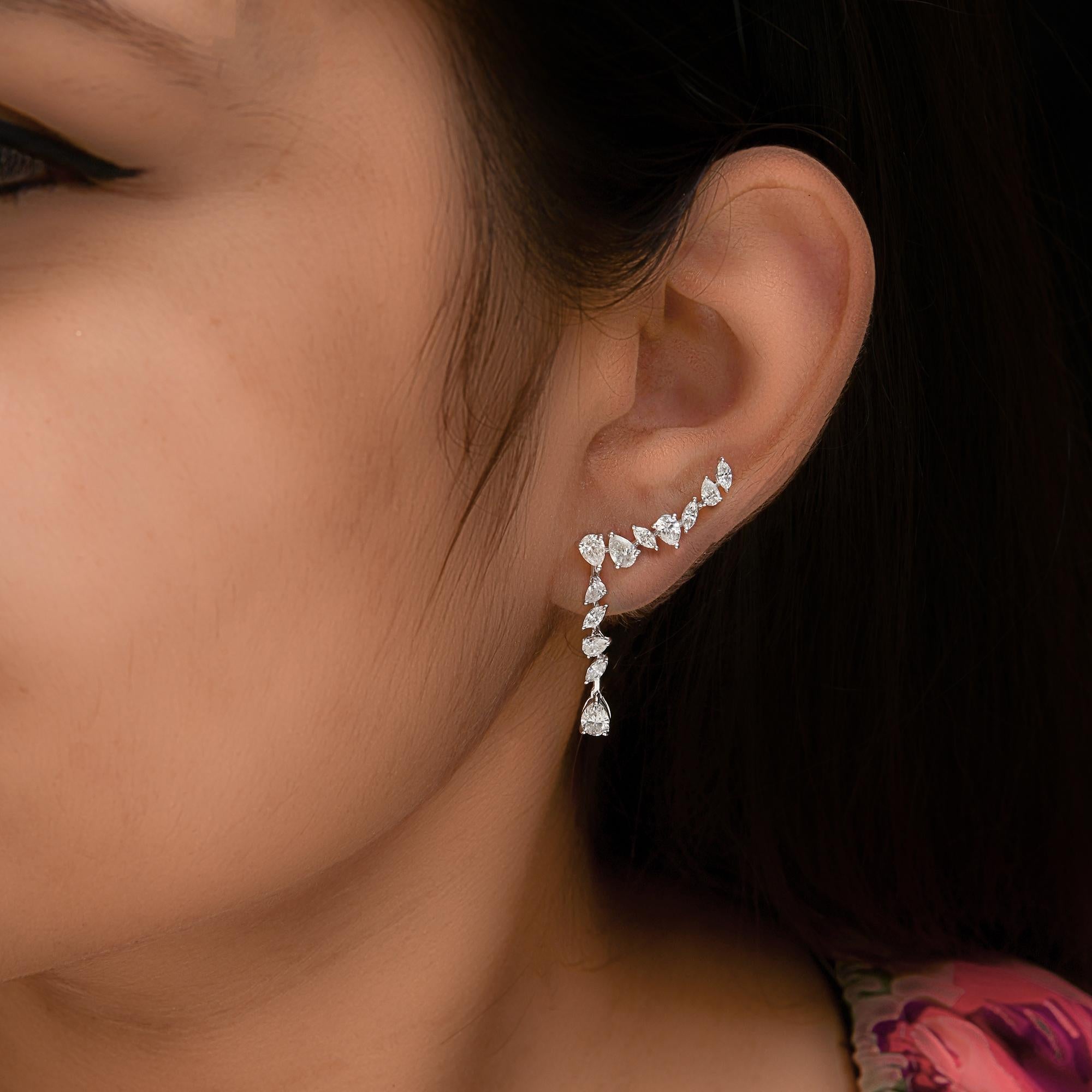2.68 Carat SI/H Pear Marquise Diamond Earrings 18 Karat White Gold Fine Jewelry In New Condition For Sale In Diera, Dubai