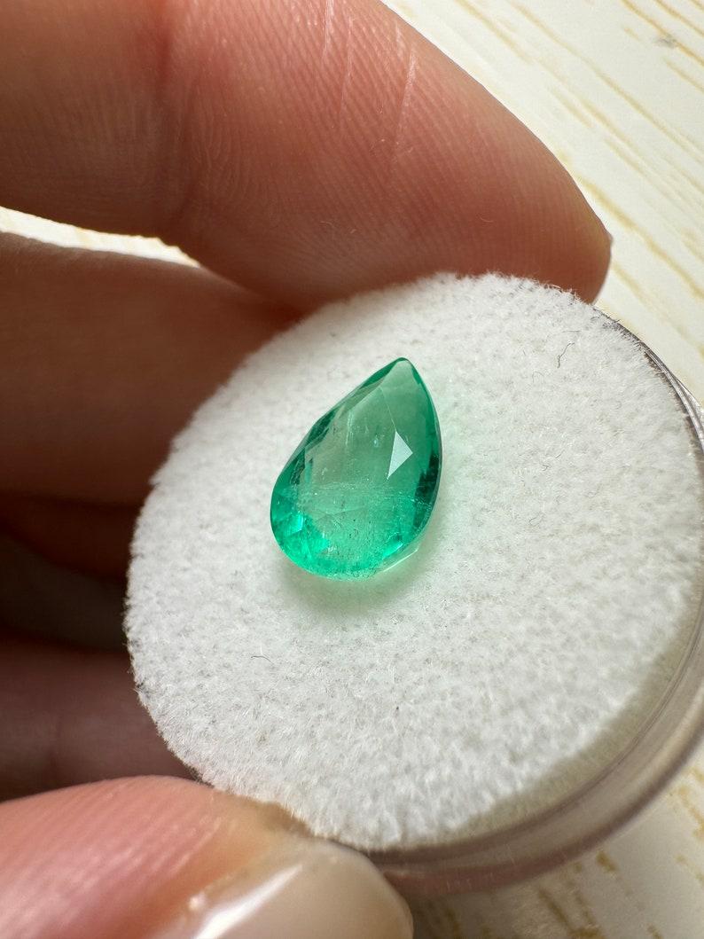 Taglio a goccia 2,68 Ct 11x8 Smeraldo colombiano verde primaverile con taglio a pera - Vera pietra di nascita di maggio in vendita