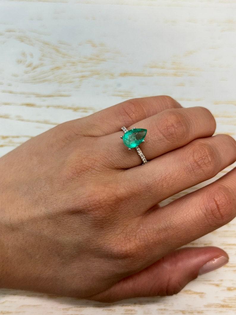 2,68 Ct 11x8 Smeraldo colombiano verde primaverile con taglio a pera - Vera pietra di nascita di maggio in vendita 2