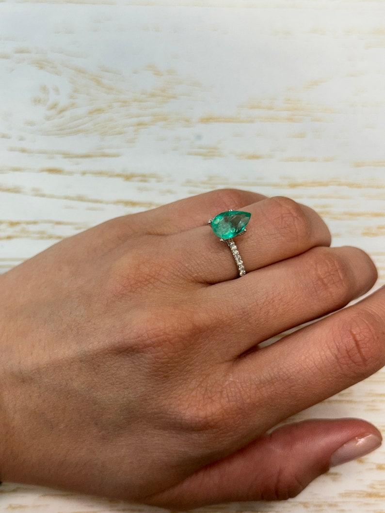 2,68 Ct 11x8 Smeraldo colombiano verde primaverile con taglio a pera - Vera pietra di nascita di maggio in vendita 3