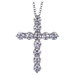 26817 Tiffany & Co Platinum 1.71ct Round Diamond LARGE Cross Pendant Necklace