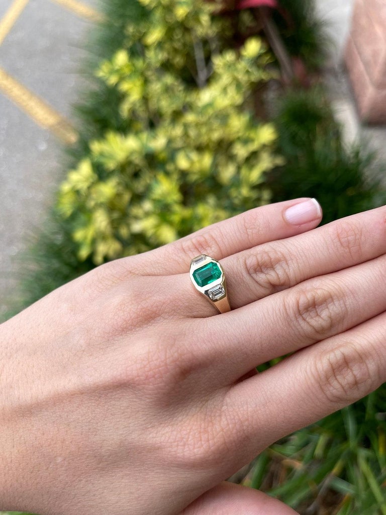 2.68tcw 18K Three Stone Colombian Emerald & Emerald Cut Diamond Gypsy Ring For Sale 3