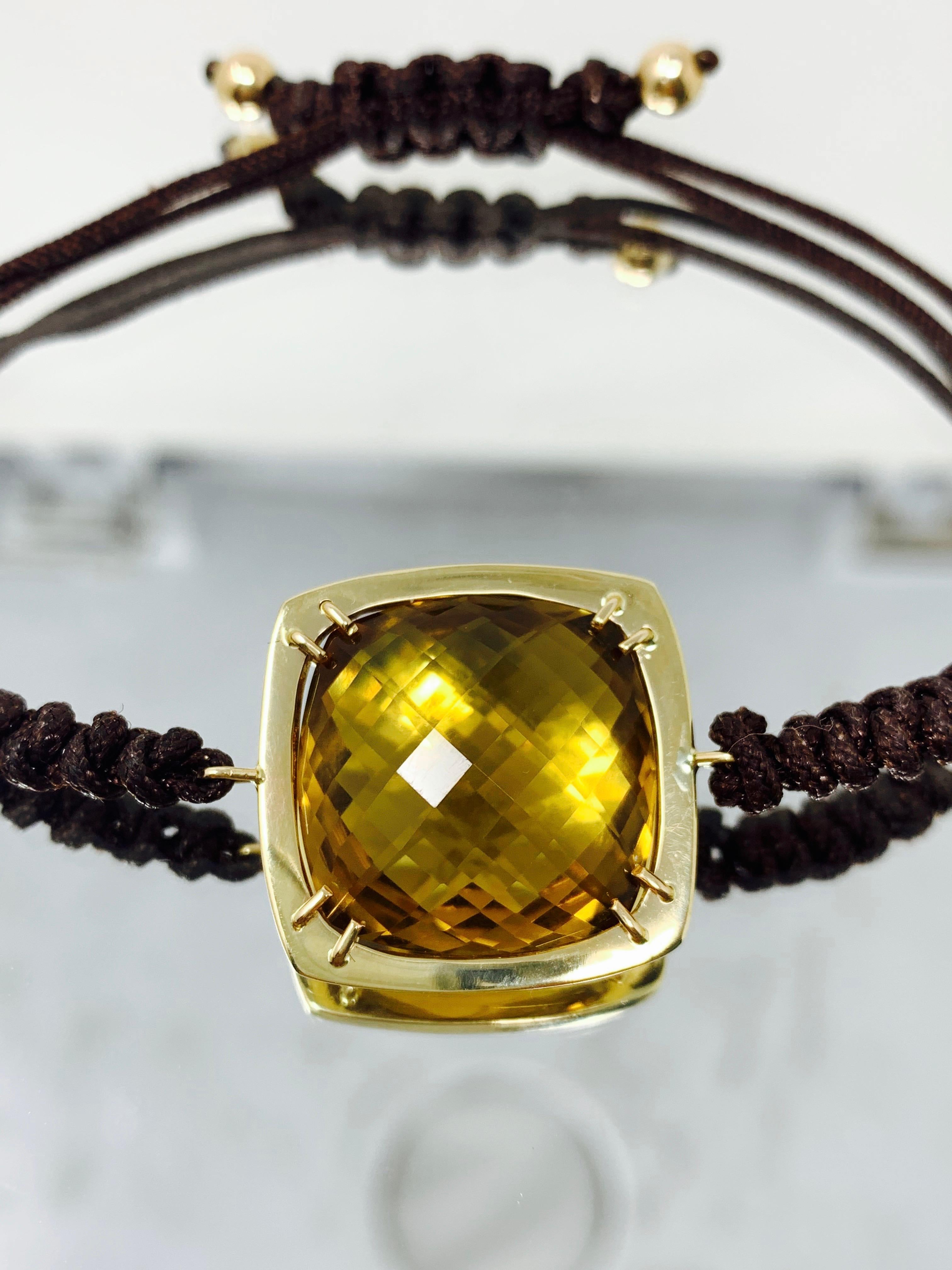 Taille coussin Bracelet souple en or jaune 14 carats avec citrine cognac de 26,9 carats en vente