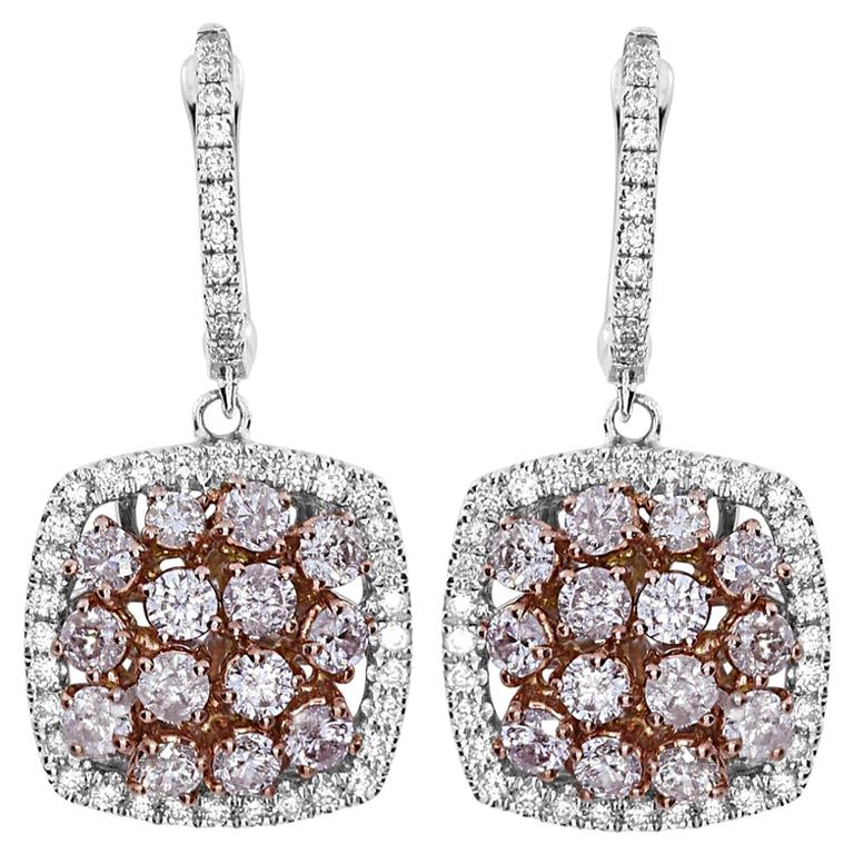 Orecchini con diamanti rosa naturali da 2,69 carati in vendita