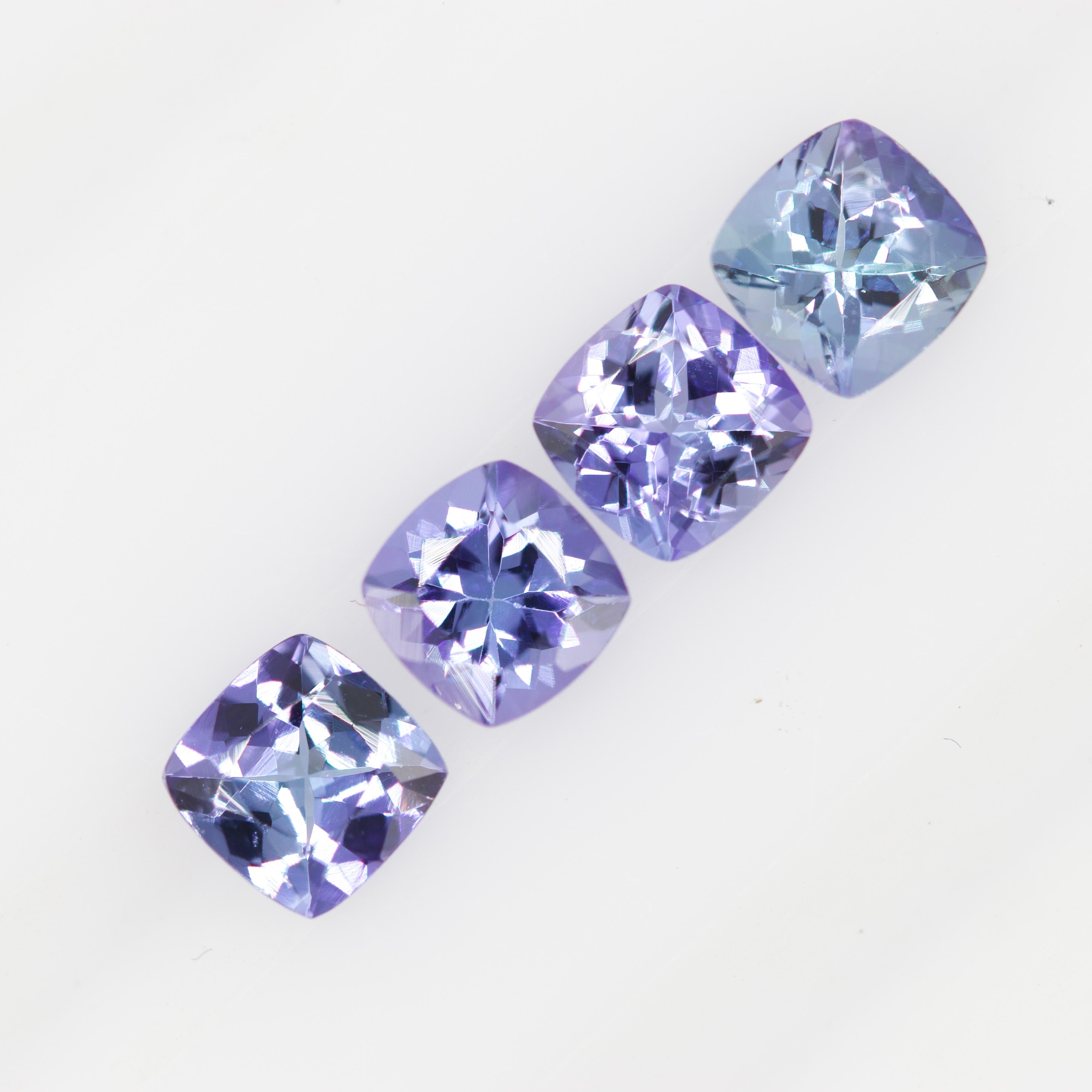 2,69 ct Natürliche Tansanite Edle lose Edelsteine - Individuell gestaltbare Schmuckstücke im Zustand „Neu“ im Angebot in Milano, IT