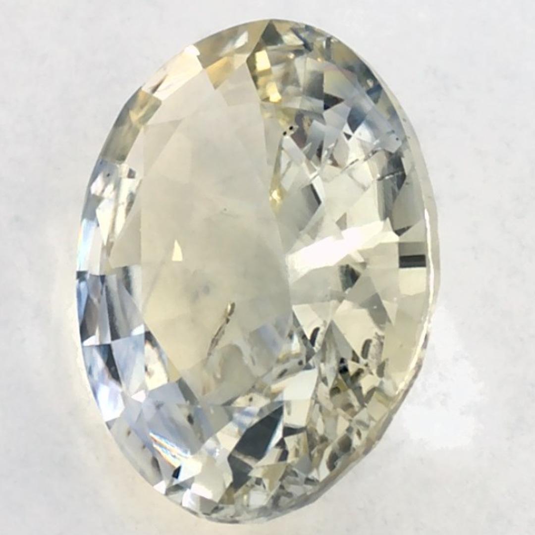 Donna 2.69 carati di zaffiro giallo ovale sfuso in vendita