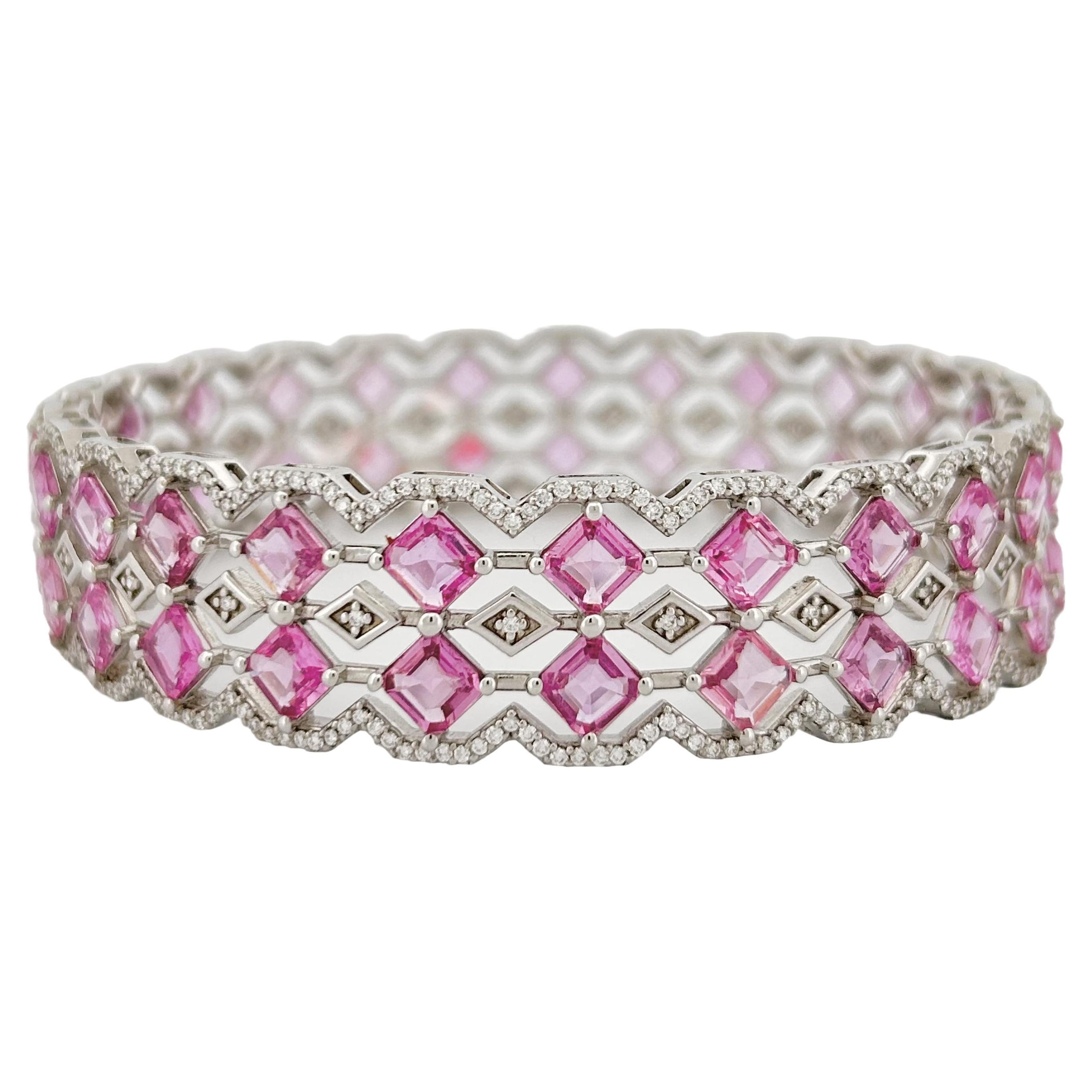 Bracciale con zaffiri rosa e diamanti da 26,96 carati in oro bianco 18K in vendita