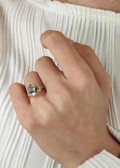 Aigue-marine naturelle de 2,69ct  Bague en or jaune 18K sertie d'un diamant de 0,35ct - Contemporaine