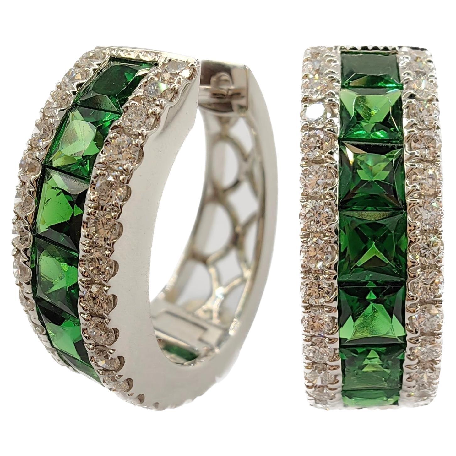 2.6 Carat Deep Green Tsavorite Diamond Huggie Hoop Earrings in 18k White Gold For Sale