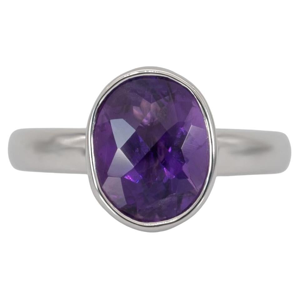 2,6 Karat Amethyst Solitär-Ring mit Lünettenfassung: Solide 14K Gold, Oval 11x8mm im Angebot