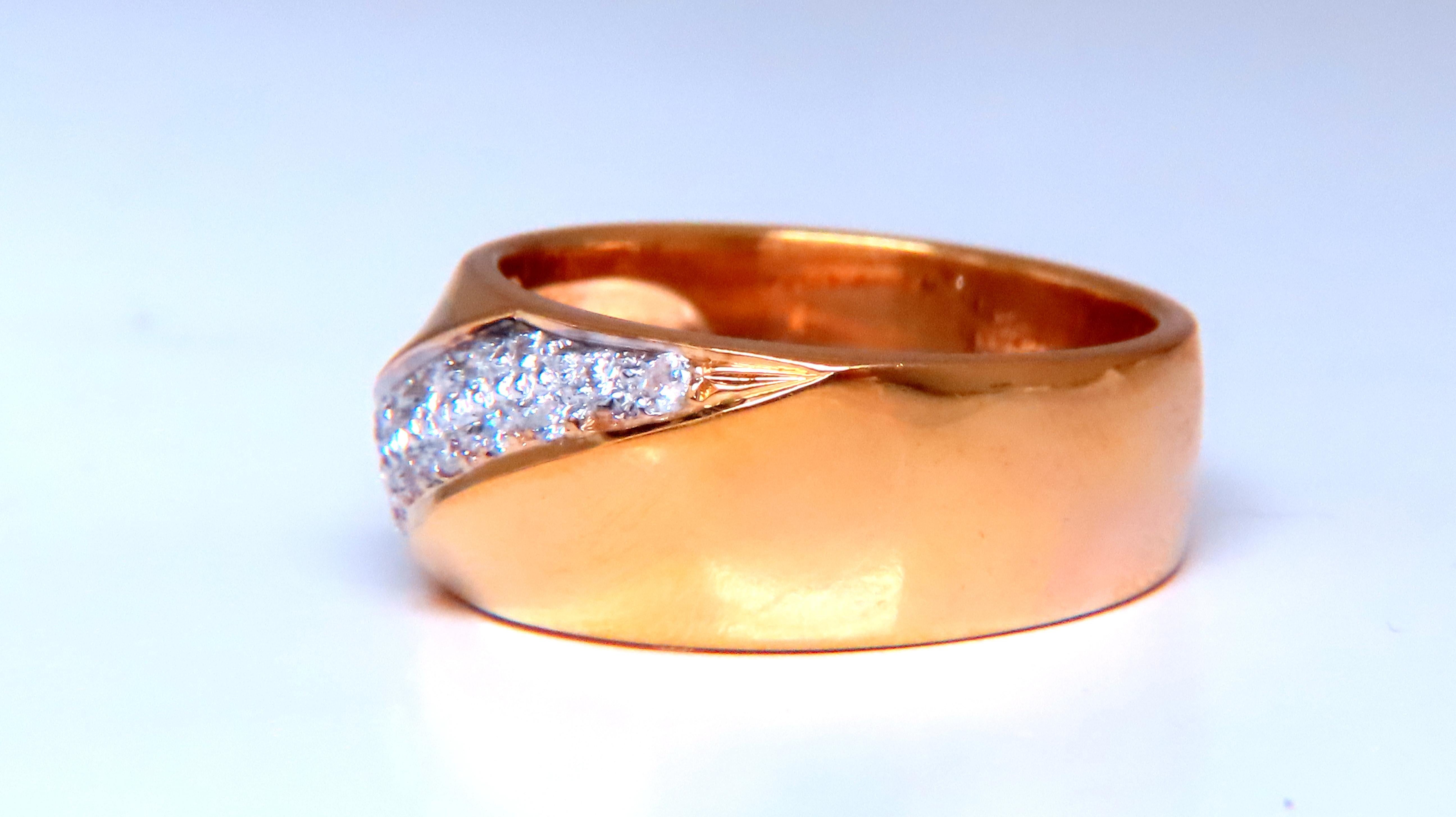Round Cut .26ct natural diamond slant band ring 14kt gold 12421 For Sale