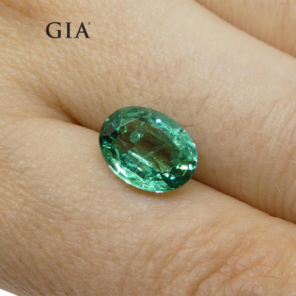 Contemporary 2.6ct Oval Green Emerald GIA Certified Zambia For Sale