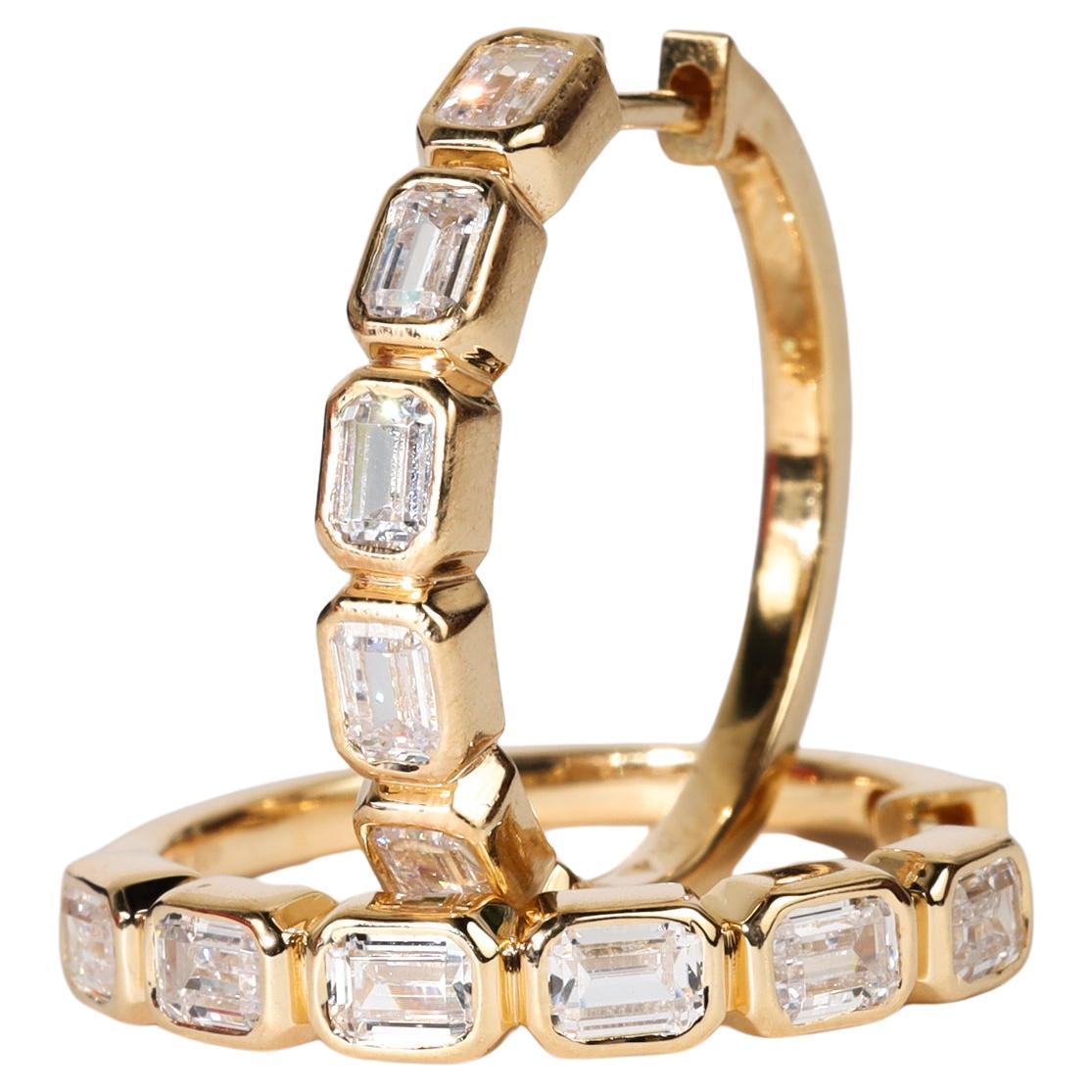 2,6 tcw natürlicher Smaragdschliff-Diamant-Ohrring aus 18 Karat Gelbgold - Farbe VS G