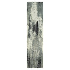 2'6"x10' Schwarzer handgeknüpfter Läufer aus Wolle und Seide mit abstraktem Design in Schwarz und Weiß