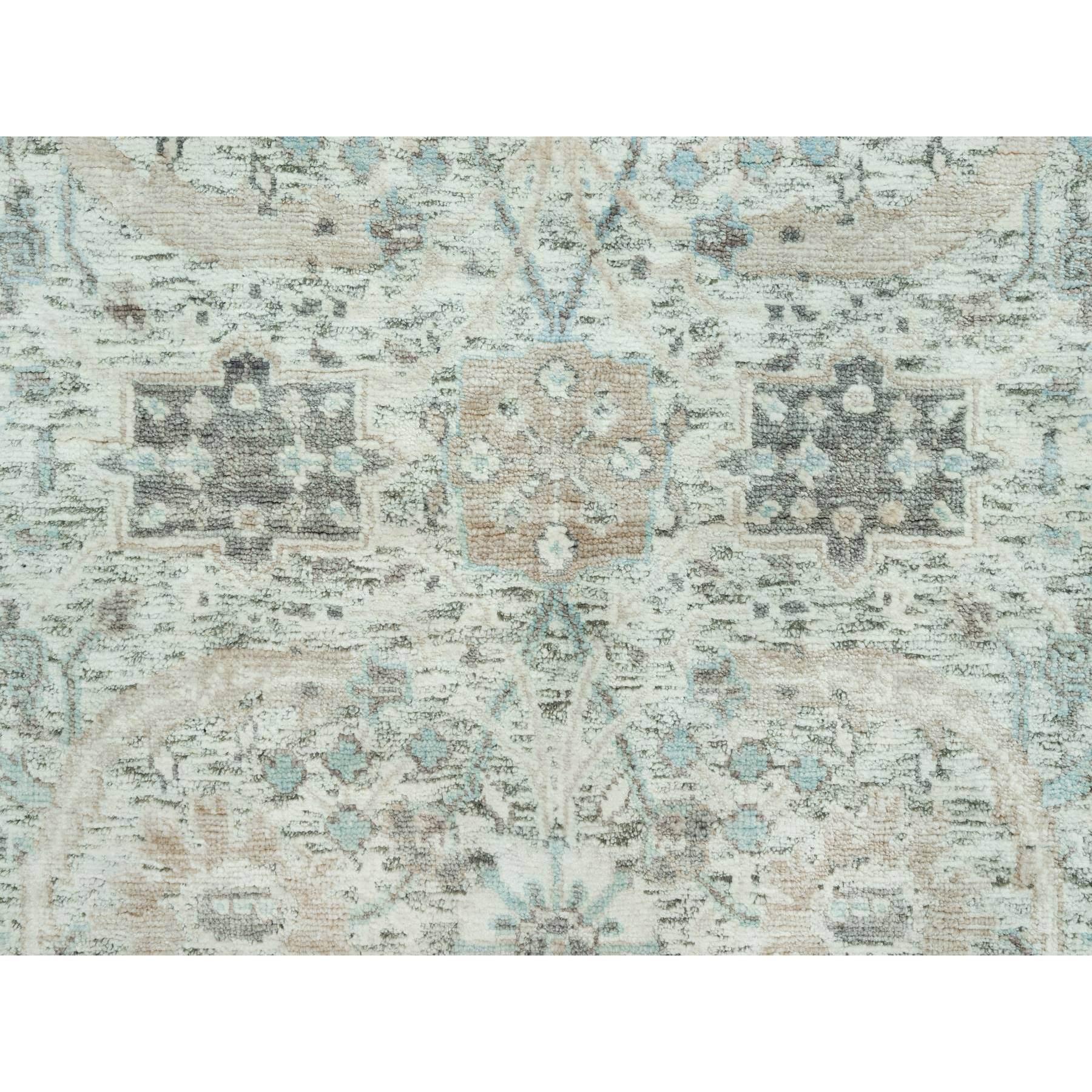 Noué à la main 2'6 