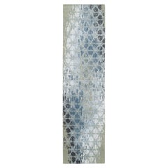 2'6"x10' Gray, Hand Knotted Wool and Silk, THE HONEYCOMB Design Runner Rug