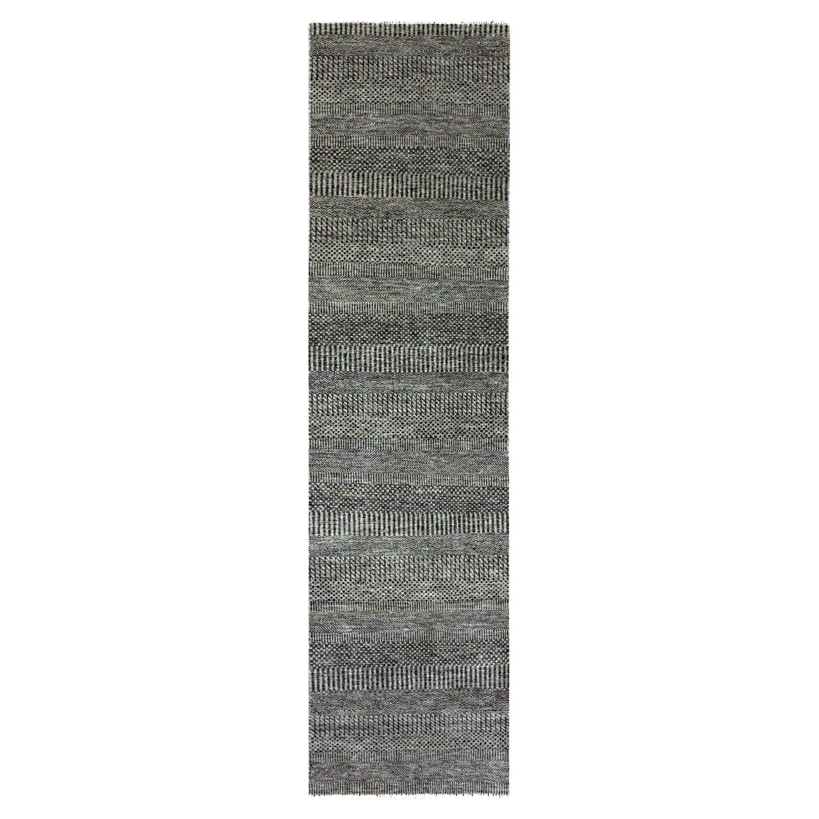 2'6"x10' Pastel Gray Hand Knotted Grass Design Undyed Wool Runner Oriental Rug For Sale