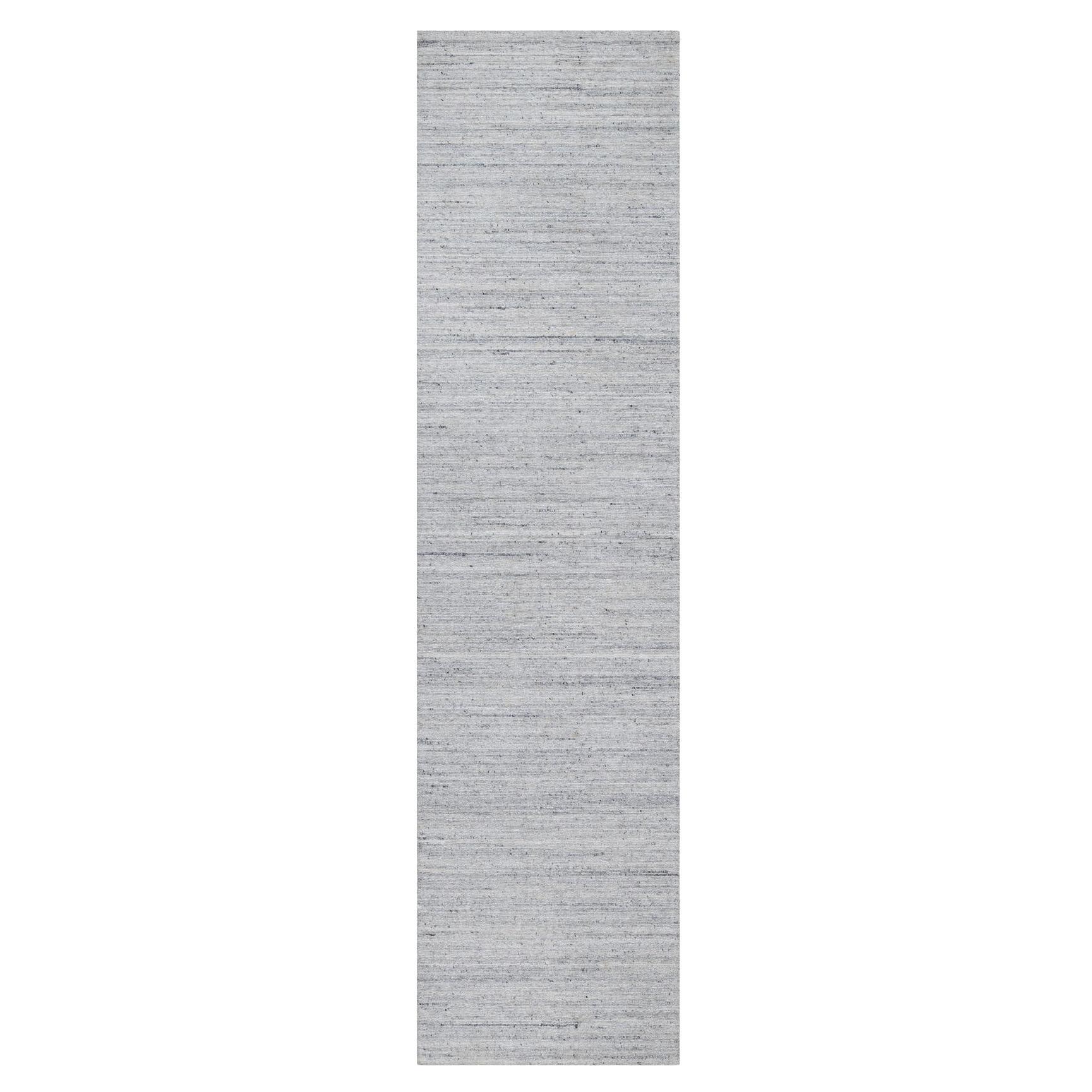 2'6 "x10' Weißer handgewebter einfarbiger moderner Striae-Design-Teppich aus natürlicher Wolle