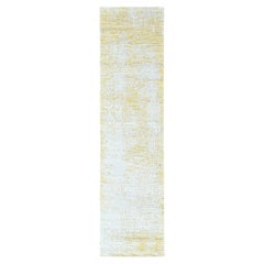 2'6"x10' Yellow Modern Wool and Silk Hand Loomed Textured Runner Oriental Rug