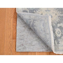 2'6 "x10'2" Grigio cenere, Influenza Oushak Seta con Lana annodata a mano Runner Rugs